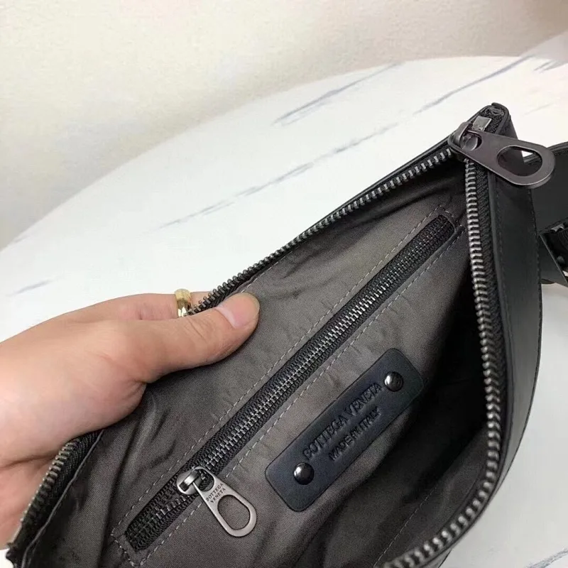 All categories 💚 Top version men’s bags 💚 BV 2024 new BV chest bag